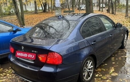 BMW 3 серия, 2011 год, 1 300 000 рублей, 3 фотография