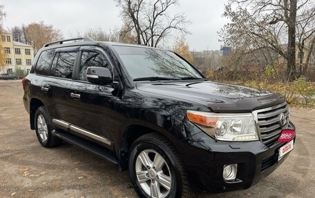 Toyota Land Cruiser 200, 2012 год, 4 250 000 рублей, 2 фотография