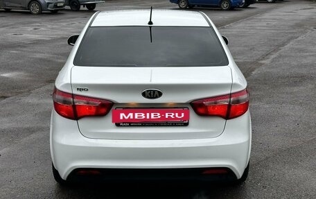 KIA Rio III рестайлинг, 2013 год, 949 000 рублей, 7 фотография