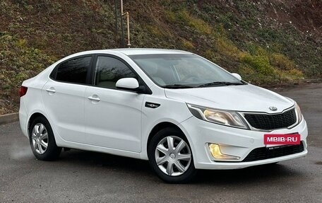 KIA Rio III рестайлинг, 2013 год, 949 000 рублей, 10 фотография