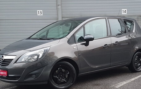 Opel Meriva, 2013 год, 799 000 рублей, 1 фотография