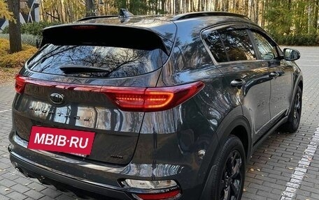 KIA Sportage IV рестайлинг, 2020 год, 2 330 000 рублей, 5 фотография