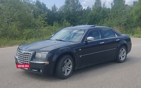 Chrysler 300C II, 2005 год, 850 000 рублей, 5 фотография