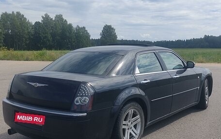 Chrysler 300C II, 2005 год, 850 000 рублей, 6 фотография