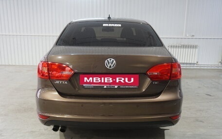 Volkswagen Jetta VI, 2011 год, 1 000 000 рублей, 4 фотография