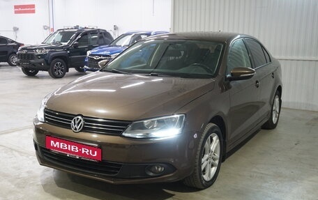 Volkswagen Jetta VI, 2011 год, 1 000 000 рублей, 7 фотография