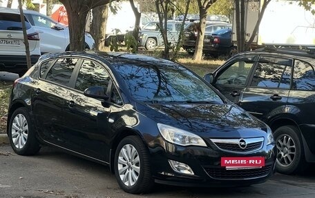 Opel Astra J, 2011 год, 760 000 рублей, 4 фотография