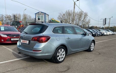 Opel Astra J, 2011 год, 760 000 рублей, 10 фотография