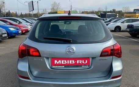 Opel Astra J, 2011 год, 760 000 рублей, 7 фотография