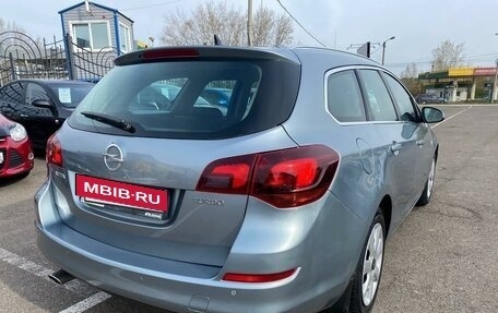 Opel Astra J, 2011 год, 760 000 рублей, 9 фотография