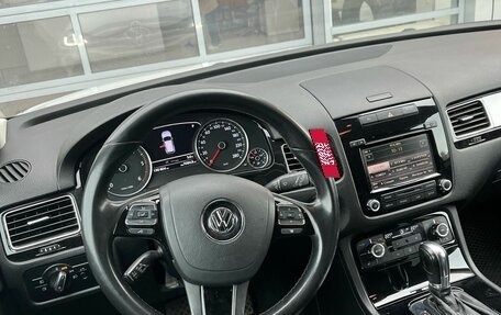 Volkswagen Touareg III, 2012 год, 2 700 000 рублей, 3 фотография