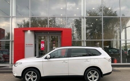 Mitsubishi Outlander III рестайлинг 3, 2012 год, 1 670 000 рублей, 8 фотография