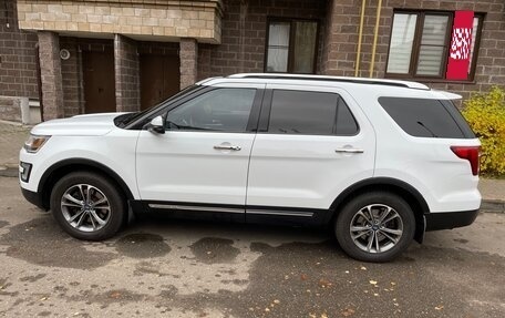 Ford Explorer VI, 2017 год, 2 950 000 рублей, 2 фотография