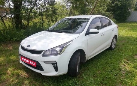 KIA Rio IV, 2018 год, 1 100 000 рублей, 5 фотография