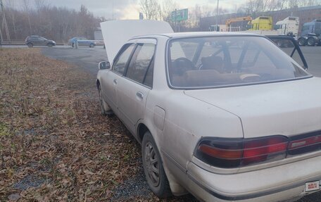 Toyota Carina, 1990 год, 215 000 рублей, 2 фотография