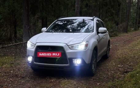 Mitsubishi ASX I рестайлинг, 2011 год, 1 300 000 рублей, 2 фотография