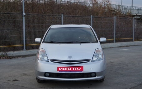 Toyota Prius, 2008 год, 847 000 рублей, 3 фотография