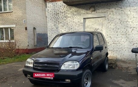 Chevrolet Niva I рестайлинг, 2004 год, 260 000 рублей, 7 фотография