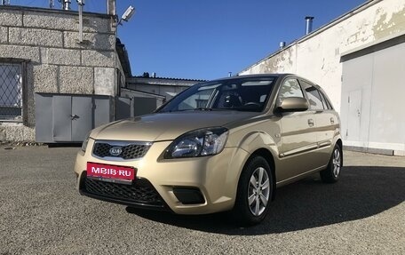 KIA Rio II, 2010 год, 799 000 рублей, 1 фотография