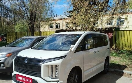 Mitsubishi Delica D:5 I, 2019 год, 3 800 000 рублей, 7 фотография