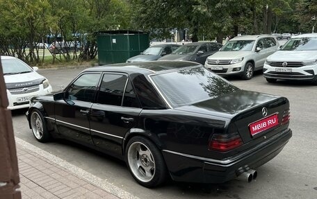 Mercedes-Benz E-Класс, 1993 год, 1 580 000 рублей, 6 фотография