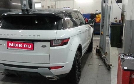 Land Rover Range Rover Evoque I, 2017 год, 2 870 000 рублей, 3 фотография