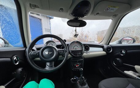 MINI Hatch, 2013 год, 1 150 000 рублей, 14 фотография