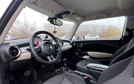 MINI Hatch, 2013 год, 1 150 000 рублей, 9 фотография