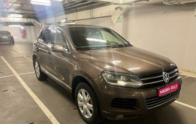 Volkswagen Touareg III, 2010 год, 1 749 000 рублей, 1 фотография