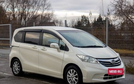 Honda Freed I, 2012 год, 1 250 000 рублей, 14 фотография