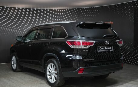 Toyota Highlander III, 2014 год, 2 922 500 рублей, 4 фотография