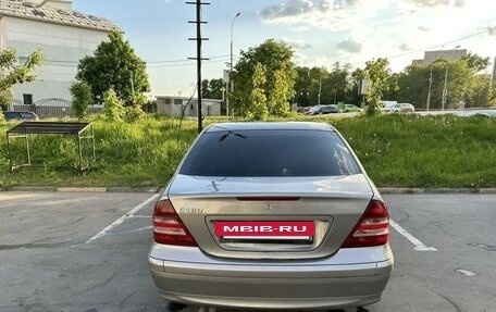 Mercedes-Benz C-Класс, 2004 год, 570 000 рублей, 3 фотография