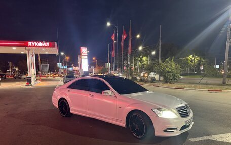 Mercedes-Benz S-Класс, 2012 год, 2 200 000 рублей, 12 фотография