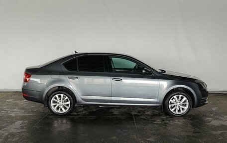 Skoda Octavia, 2017 год, 1 599 000 рублей, 4 фотография