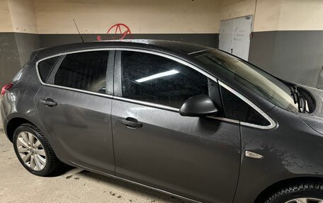 Opel Astra J, 2011 год, 850 000 рублей, 5 фотография