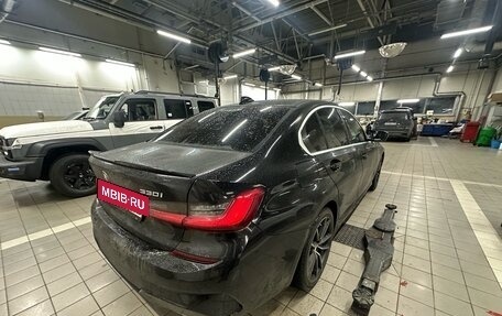 BMW 3 серия, 2019 год, 3 770 000 рублей, 3 фотография