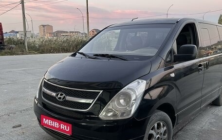 Hyundai Grand Starex Grand Starex I рестайлинг 2, 2010 год, 1 300 000 рублей, 5 фотография