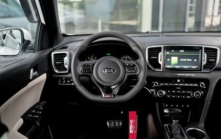 KIA Sportage IV рестайлинг, 2016 год, 2 199 000 рублей, 11 фотография