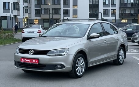 Volkswagen Jetta VI, 2013 год, 1 245 000 рублей, 1 фотография