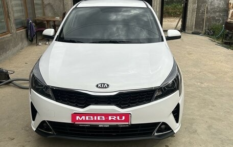 KIA Rio IV, 2021 год, 2 100 000 рублей, 3 фотография