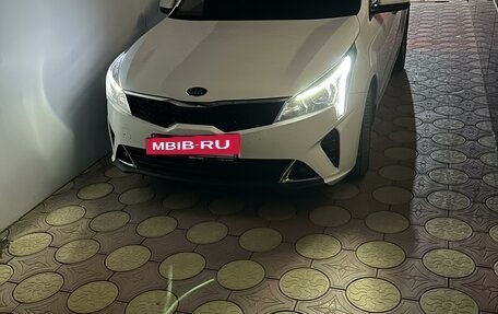 KIA Rio IV, 2021 год, 2 100 000 рублей, 8 фотография