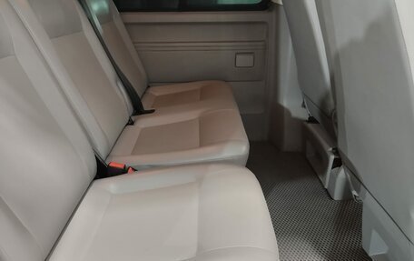 Volkswagen Caravelle T5, 2008 год, 1 650 000 рублей, 13 фотография