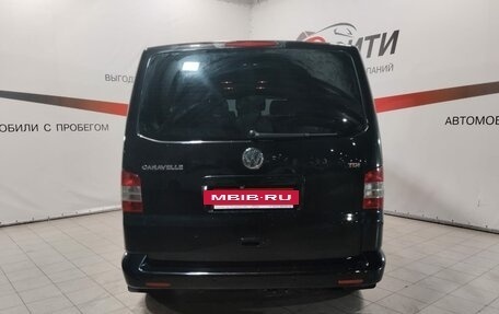 Volkswagen Caravelle T5, 2008 год, 1 650 000 рублей, 6 фотография