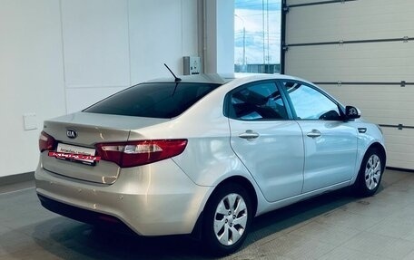 KIA Rio III рестайлинг, 2015 год, 870 000 рублей, 6 фотография