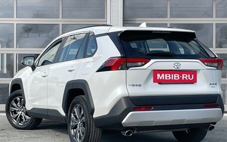 Toyota RAV4, 2024 год, 4 599 000 рублей, 8 фотография