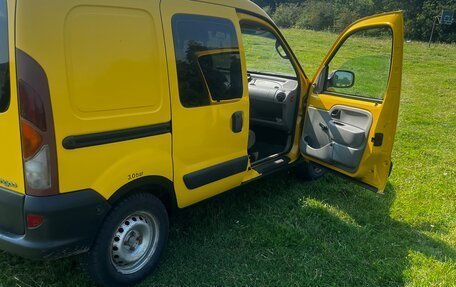 Renault Kangoo II рестайлинг, 2001 год, 400 000 рублей, 5 фотография