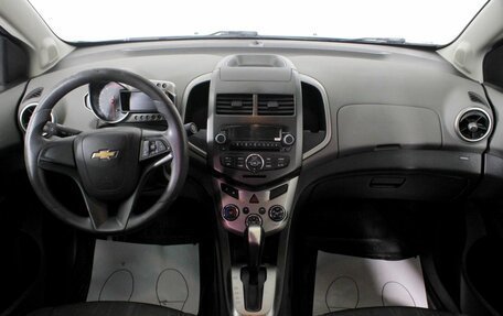 Chevrolet Aveo III, 2015 год, 870 000 рублей, 11 фотография