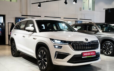 Skoda Kodiaq I, 2024 год, 5 300 000 рублей, 3 фотография