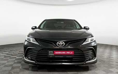 Toyota Camry, 2021 год, 3 585 000 рублей, 2 фотография