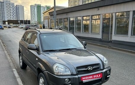 Hyundai Tucson III, 2007 год, 940 000 рублей, 2 фотография